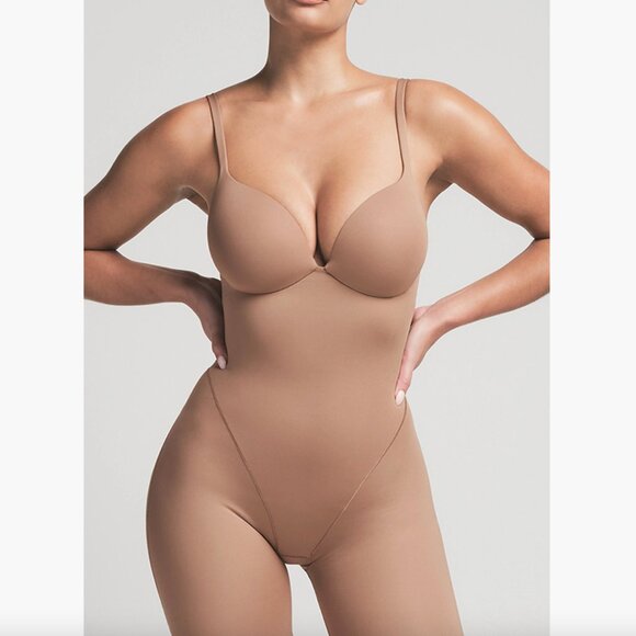 SKIMS Ultimate Body Push-Up Enhancing Padded Midthigh Bodysuit in Sienna Medium - Picture 1 of 11